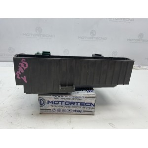 9119445 CENTRALINA SCATOLA PORTA FUSIBILI RELE FUSE BOX BMW E81 E82 E87 E90 E91