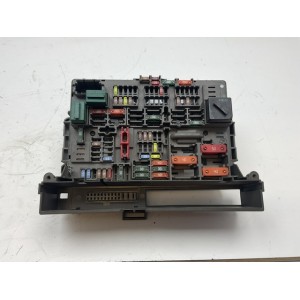 9119445 CENTRALINA SCATOLA PORTA FUSIBILI RELE FUSE BOX BMW E81 E82 E87 E90 E91