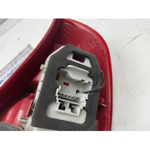 STOP FANALE POSTERIORE SINISTRO RENAULT Clio Serie  (01 05)