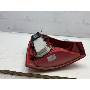 STOP FANALE POSTERIORE DESTRO RENAULT Clio Serie  (01 05)