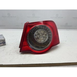 STOP FANALE POSTERIORE DESTRO VOLKSWAGEN Passat Berlina 5° Serie  (10 15)