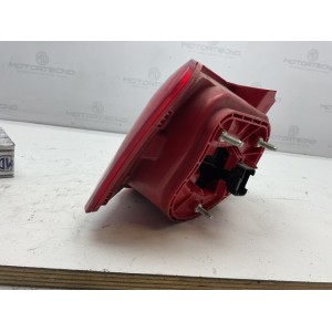 STOP FANALE POSTERIORE DESTRO VOLKSWAGEN Passat Berlina 5° Serie  (10 15)