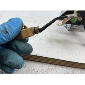 SPECCHIETTO RETROVISORE DESTRO NERO OPACO AUDI A2 Serie (8Z0) E9011025 (00 05)