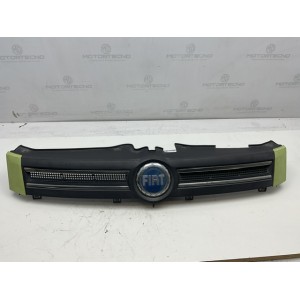 MASCHERINA ANTERIORE PER FIAT Panda 2° Serie verde  735353899 (03 10)