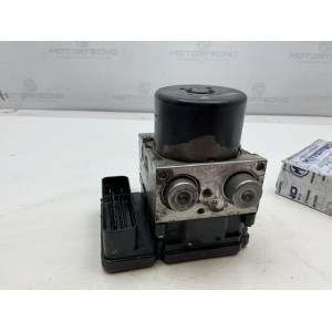 POMPA ABR MERCEDES CLASSE C W204 A2049012400 2049012400 A2044311912 A2044312012