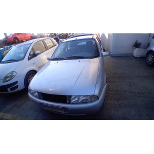Ford fiesta 1.3 del 1998 5 porte ghia