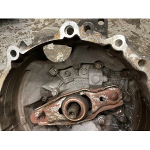 CAMBIO VOLKSWAGEN POLO 1.4 TDI 6V 80CV 5 MARCE MANUALE MOTORINO AVANTI ANNO: 2007,2008 NR CAMBIO: JDE