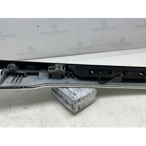 SPOILER PORTELLONE POSTERIORE PEUGEOT 2008 completo di terzo stop led COLORE BIANCO 1° Serie 9678324280 Benzina (13)