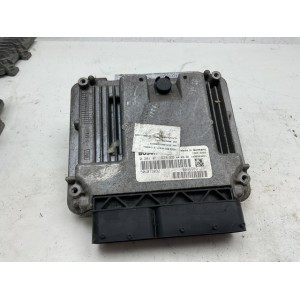 Centralina motore Iveco Daily EDC16 EI T 1800 cc 2004 codice 0 281 011 228