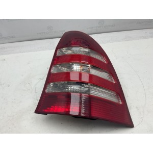 STOP FANALE POSTERIORE DESTRO MERCEDES Classe C S. Wagon W203 08-440-1929R-R (01 04)
