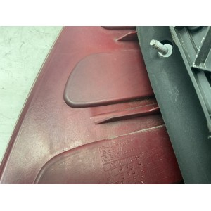 STOP FANALE POSTERIORE DESTRO MERCEDES Classe C S. Wagon W203 08-440-1929R-R (01 04)