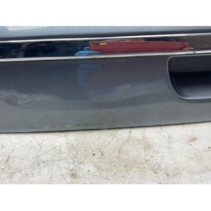 735435472 MODANATURA INFERIORE PORTELLONE COFANO POSTERIORE BAULE LANCIA MUSA GRIGIA 1.4 G 5P 5M 57KW (2011)