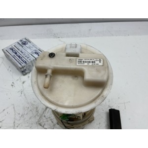 POMPA CARBURANTE RENAULT Twingo II serie 8200368239 D4FE7 Benzina 1149 (07 14)