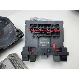 KIT CHIAVE  KEYLES VOLKSWAGEN PASSAT 1.9 TDI ANNO:2007 NR: 0281013260 / 0 281 013 260 NR: 1039S16965 NR