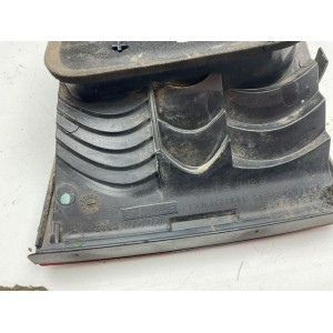 STOP POSTERIORE DESTRO INTEGRATO NEL PORTELLO FIAT Stilo 51717942 (01 10)