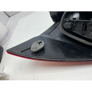 STOP FANALE POSTERIORE DESTRO RENAULT Laguna Berlina 3° Serie 8200002472 (01 05)