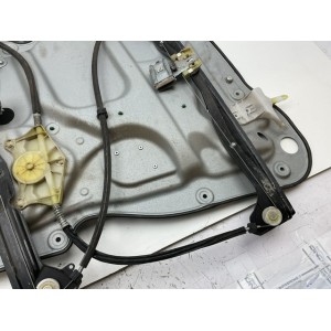 CREMAGLIERA A PANNELLO ANTERIORE DESTRO VOLKSWAGEN TOURAN 2005