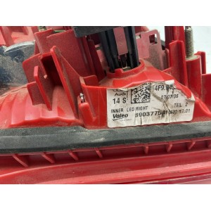 STOP POSTEPIORE DESTRO INTEGRATO NEL PORTELLO AUDI A6 AVANT SERIE C6 (4F5) (04 12) led