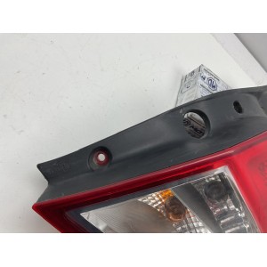 82 008 86946 faro posteriore destro per RENAULT CLIO III (2005) 2007