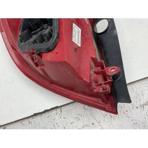 82 008 86946 faro posteriore destro per RENAULT CLIO III (2005) 2007