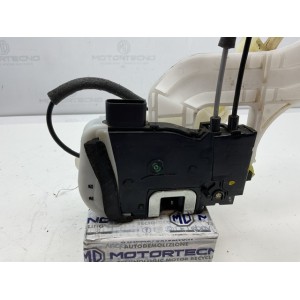 Serratura anteriore destra Hyundai IX 35 prima serie anno 2013, 1700 c.c.