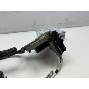 Serratura posteriore destra Peugeot 2008