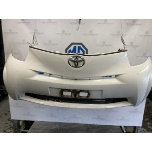 Paraurti anteriore bianco Toyota IQ