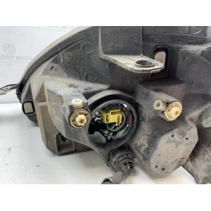 Coppia di fari destro e sinistro Fiat grande punto