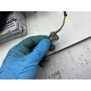 SPECCHIETTO RETROVISORE SINISTRO NISSAN Micra 5° Serie BIANCO E2011031 (05 07)