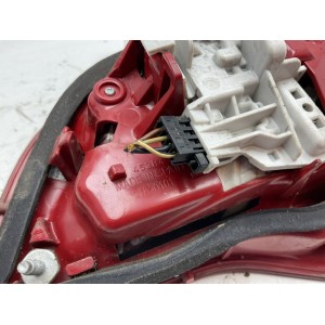 STOP POSTERIORE DESTRO INTEGRATO NEL PORTELLO OPEL Meriva 3° Serie 21629003 (10)