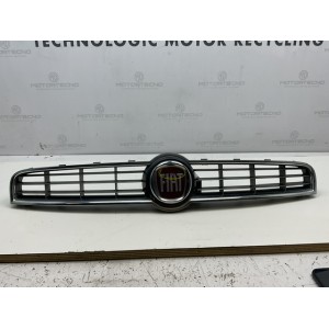 GRIGLIA PARAURTI PER FIAT Bravo 2° Serie 735414652 (07 10)
