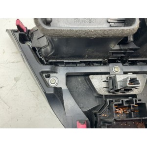 BOCCHETTE ARIA CRUSCOTTO PIÙ COMANDO CLIMA PIÙ TASTO QUATTRO FRECCE TOYOTA IQ 1° Serie (09)