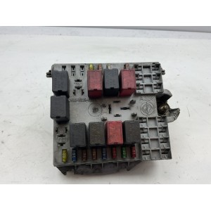 46558760 CENTRALINA FUSIBILIERA SCATOLA FUSIBILI RELÈ ALFA ROMEO 147 1.9 D 85KW