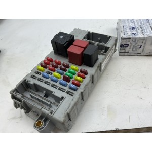 CENTRALINA PORTA FUSIBILI FIAT Punto Classic 51744898 Diesel 1300 (05 10)