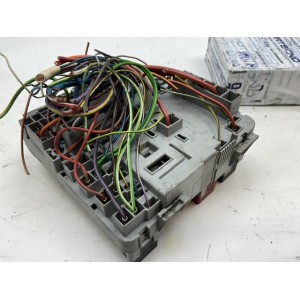 13687865 CENTRALINA SCATOLA FUSIBILI PORTAFUSIBILI FIAT GRANDE PUNTO 1.4 B