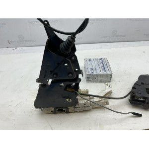 SERRATURA ANTERIORE DESTRA MERCEDES Classe A W169 3° Serie 169 720 28 35 018 (04 08)