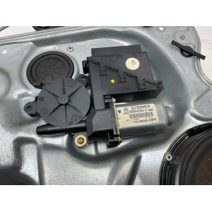 CREMAGLIERA A PANNELLO MOTORINO ALZAVETRO ANTERIORE SINISTRO VOLKSWAGEN Polo 4° Serie 6Q2959802A (01 09)