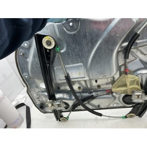 CREMAGLIERA A PANNELLO MOTORINO ALZAVETRO ANTERIORE SINISTRO VOLKSWAGEN Polo 4° Serie 6Q2959802A (01 09)