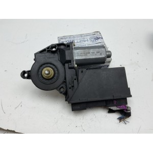 MOTORINO ALZAVETRO ANTERIORE SINISTRO AUDI A4 Avant (8E) 105840-103 (00 04)