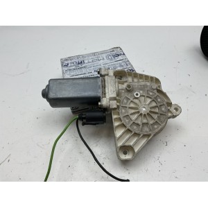 MOTORINO ALZAVETRO ANTERIORE SINISTRO MERCEDES Classe B W245 1° Serie A1698201542 996138-101 (05 11)