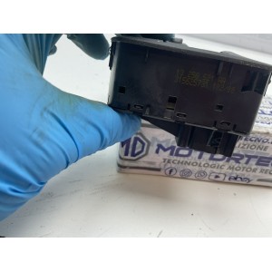 Pulsantiera alzacristalli elettrici, Opel corsa D