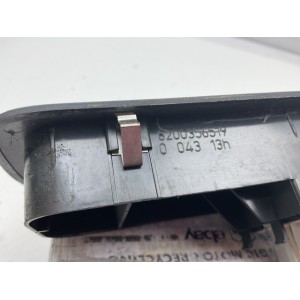 PULSANTIERA ANTERIORE SINISTRA RENAULT Clio Serie 8200356519 (08 15)