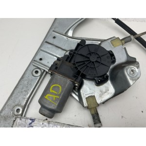 CREMAGLIERA ALZACRISTALLO ELETTRICO ANTERIORE DESTRO RENAULT Clio Serie 8200291147 (04 08)