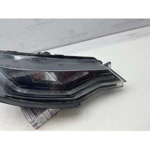 FARO ANTERIORE DESTRO CON FRECCIA DINAMICA AIXAM GTI COUPE Riferimento  M800CR104 ORIG  Marca  Aixam