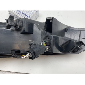 FARO ANTERIORE DESTRO CON FRECCIA DINAMICA AIXAM GTI COUPE Riferimento  M800CR104 ORIG  Marca  Aixam