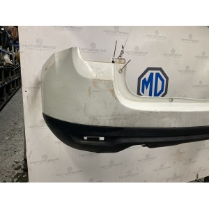 PARAURTI POSTERIORE COMPLETO DACIA DUSTER 1° SERIE ANNO: 2012 BIANCO