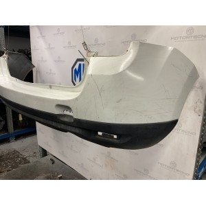 PARAURTI POSTERIORE COMPLETO DACIA DUSTER 1° SERIE ANNO: 2012 BIANCO