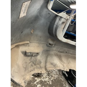 PARAURTI POSTERIORE COMPLETO DACIA DUSTER 1° SERIE ANNO: 2012 BIANCO