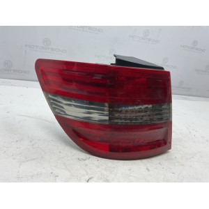 STOP FANALE POSTERIORE SINISTRO PARTE ESTERNA MERCEDES Classe B W245 1° Serie A1698202564 (05 11)