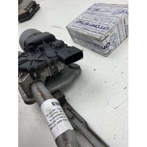 MOTORINO TERGICRISTALLO ANTERIORE FIAT Doblo  51810592 (09 15)